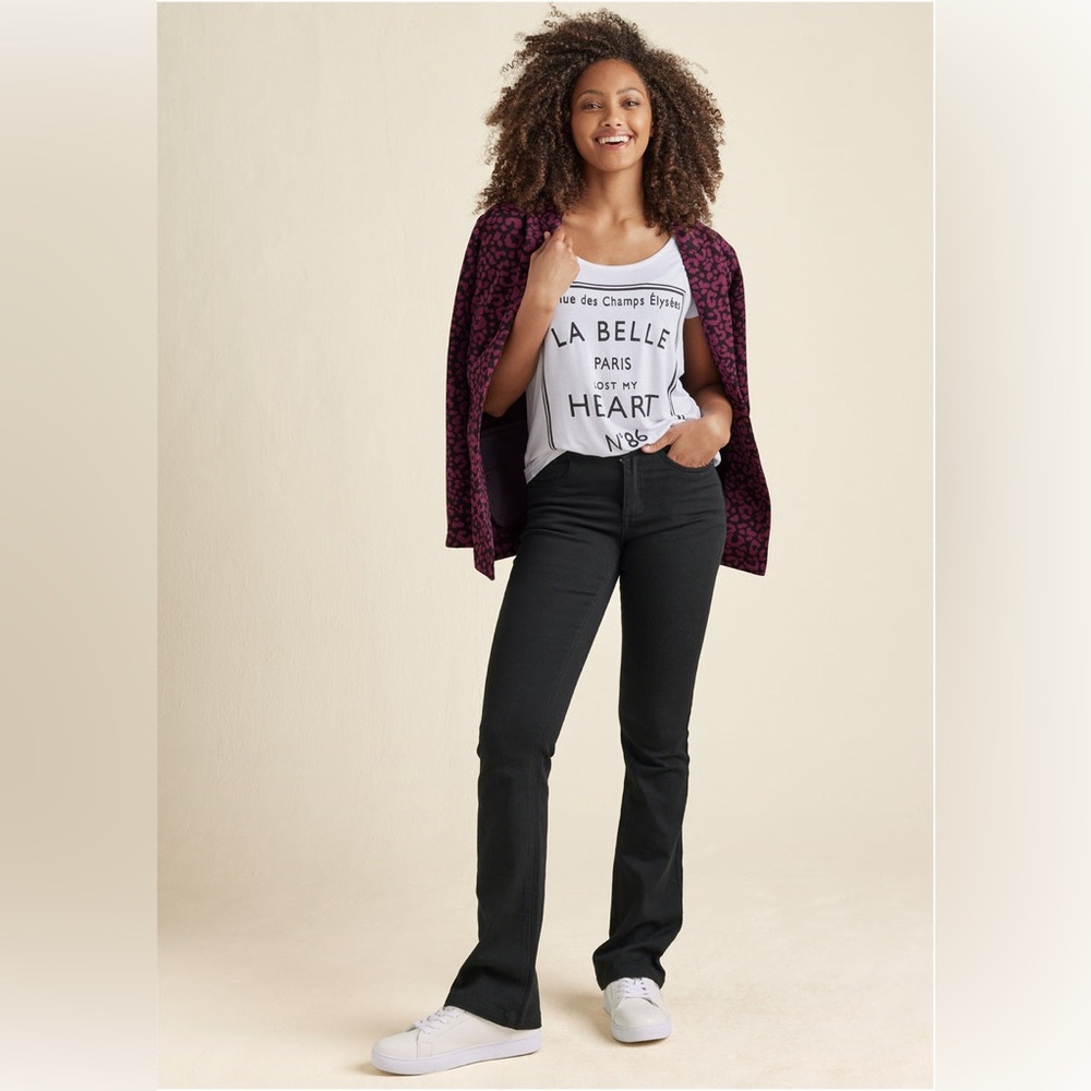 Halle Bootcut Jeans